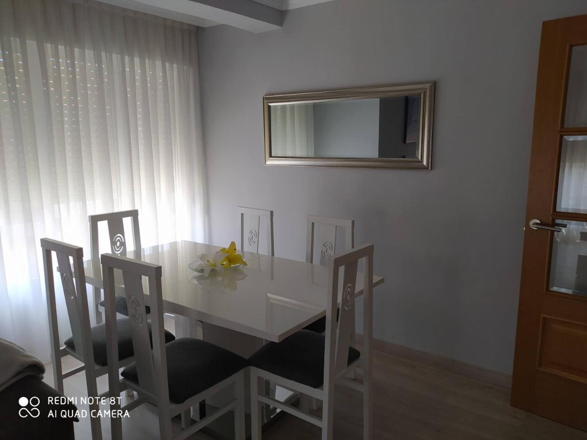 Apartamento Manuel บิลาการ์เซีย เด อาโรว์ซา ภายนอก รูปภาพ